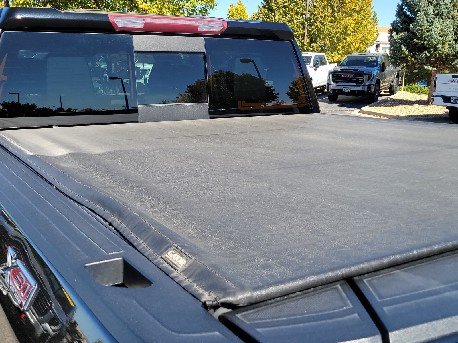 Used 2021 GMC Sierra 1500 SLT AWD/4WD image 15