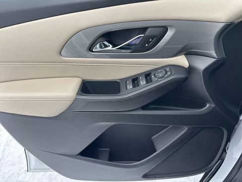 Used 2023 Chevrolet Traverse LS w/ Safety Package image 30