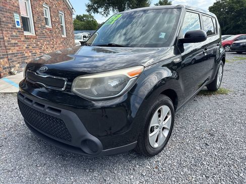 Used 2014 Kia Soul FWD image 3