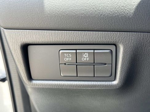 Used 2021 MAZDA CX-5 Touring FWD image 43