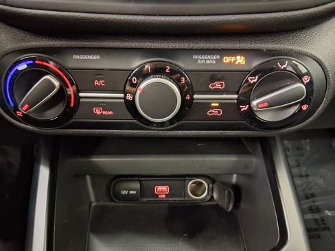 Used 2020 Kia Soul GT-Line image 17