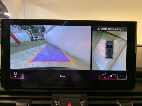 Used 2022 Audi SQ5 Premium Plus w/ Premium Plus Package image 25