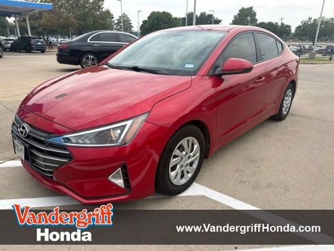 Used 2020 Hyundai Elantra SE FWD image 1