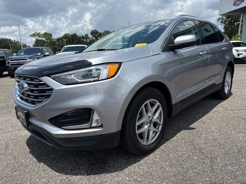 Used 2021 Ford Edge SEL w/ Convenience Package FWD image 2