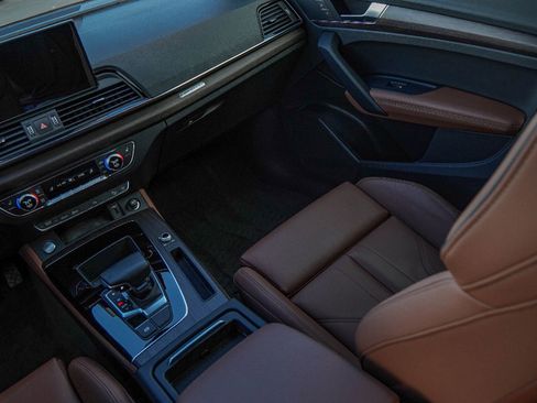 Used 2022 Audi Q5 2.0T Premium Plus image 26