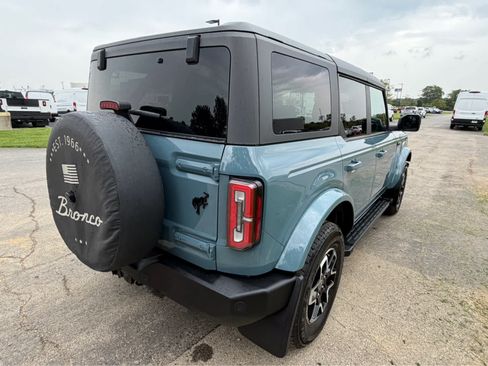Used 2022 Ford Bronco Outer Banks AWD/4WD image 5