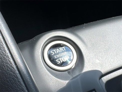 New 2025 Nissan Kicks Play S image 30