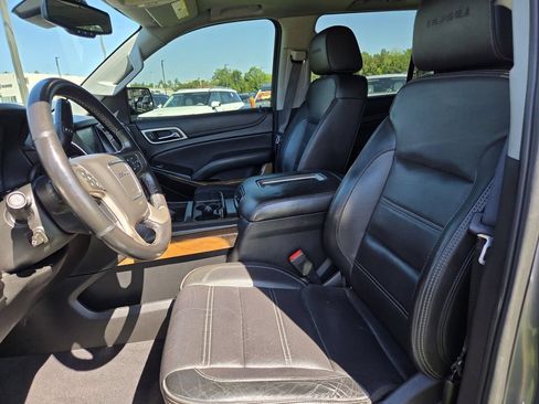 Used 2020 GMC Yukon Denali w/ Open Road Package AWD/4WD image 14