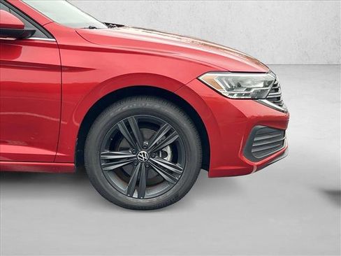 Used 2023 Volkswagen Jetta SE w/ Panoramic Sunroof Package FWD image 22