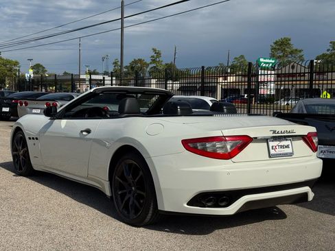 Used 2013 Maserati GranTurismo Convertible image 8