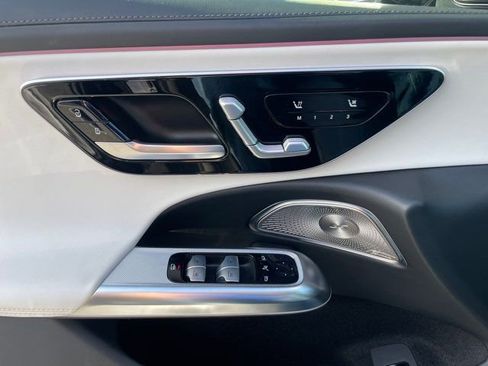 Used 2024 Mercedes-Benz E 450 4MATIC Sedan image 18
