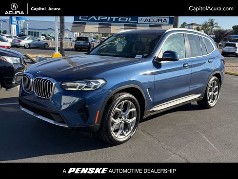 Used 2022 BMW X3 xDrive30i w/ Premium Package AWD/4WD image 1