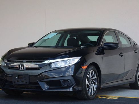 Used 2016 Honda Civic EX image 5