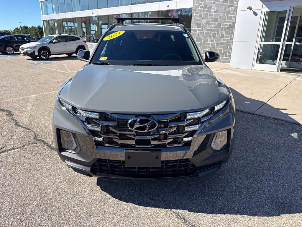 Used 2024 Hyundai Santa Cruz Night AWD/4WD image 6