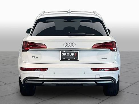 Used 2024 Audi Q5 2.0T Premium w/ Convenience Package AWD/4WD image 5