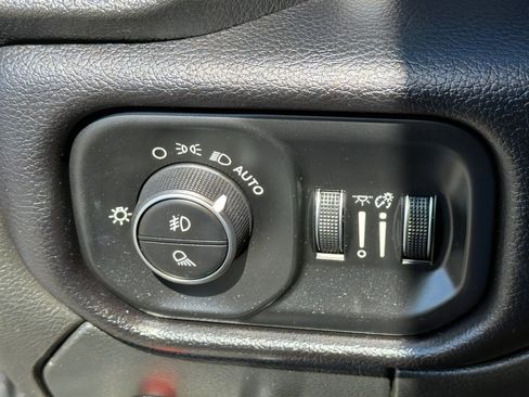 Used 2021 RAM 2500 Laramie image 24