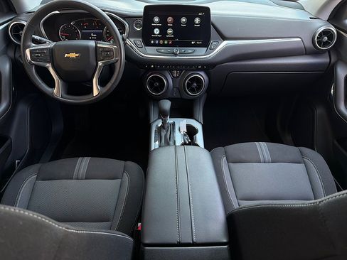 Used 2025 Chevrolet Blazer LT AWD/4WD image 6