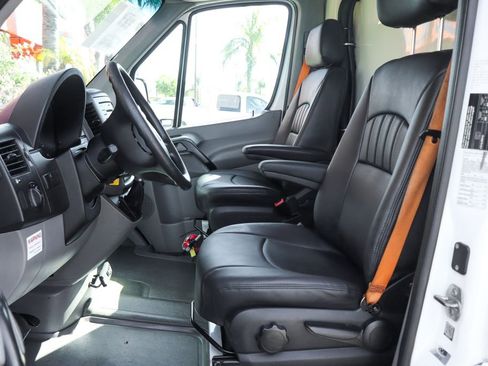 Used 2016 Freightliner Sprinter 3500 w/ High Idle Fixed Package RWD image 17