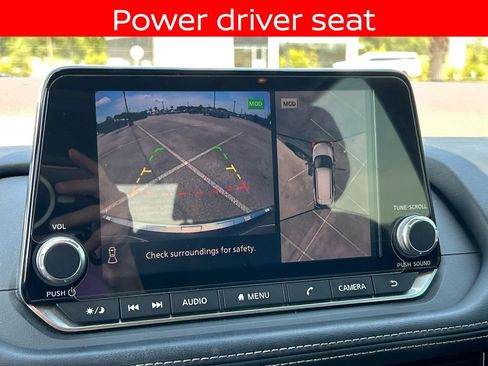 Used 2021 Nissan Rogue SL FWD image 18