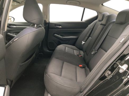 Used 2021 Nissan Altima 2.5 SV image 18