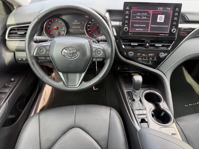 Used 2024 Toyota Camry XSE FWD image 11