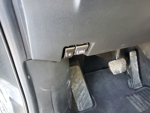 Used 2023 MAZDA CX-9 Touring image 22