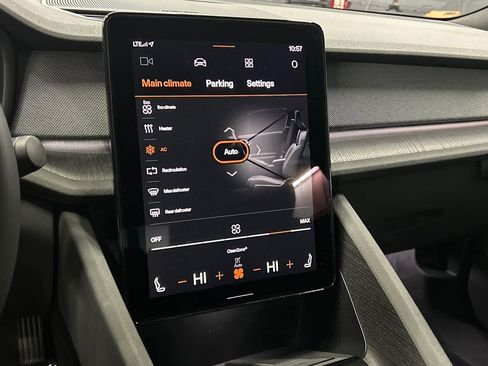 Certified 2022 Polestar Polestar 2 w/ Plus Package image 15