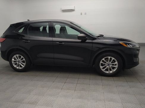 Used 2022 Ford Escape S FWD image 11