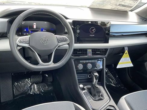 New 2026 Volkswagen Taos S image 6