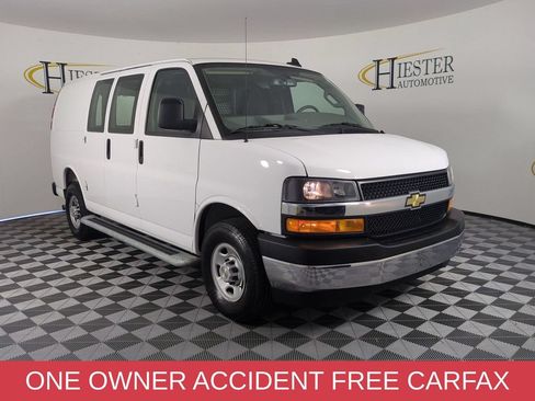 Used 2025 Chevrolet Express 2500 w/ Driver Convenience Package RWD image 2