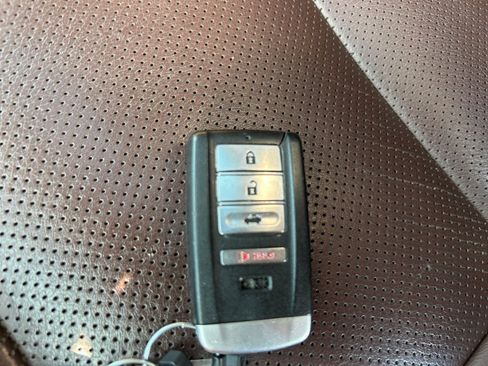 Used 2016 Acura TLX V6 w/ Technology Package FWD image 31