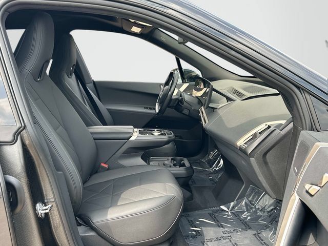 Used 2024 BMW iX xDrive50 AWD/4WD image 22
