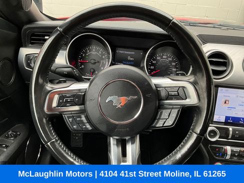 Used 2020 Ford Mustang Premium image 3