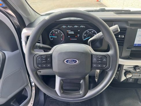 Used 2025 Ford F250 XL w/ XL Driver Assist Package image 10