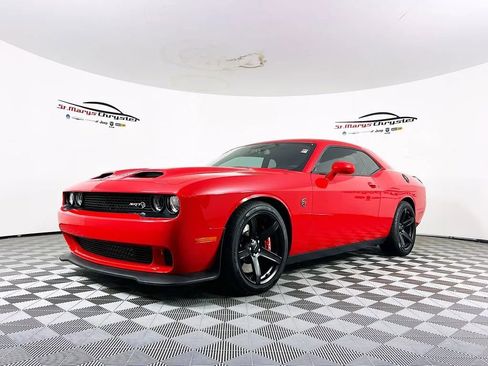 Used 2022 Dodge Challenger SRT Hellcat Redeye image 4