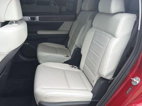 Used 2024 Hyundai Santa Fe Calligraphy AWD/4WD image 13