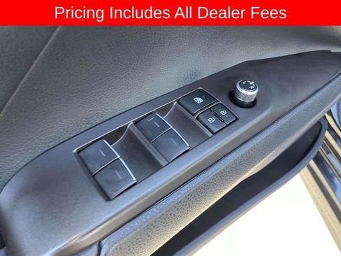 Used 2024 Toyota Camry XSE FWD image 18