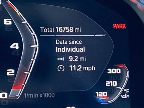 Certified 2023 BMW X6 M w/ Competition Package image 27