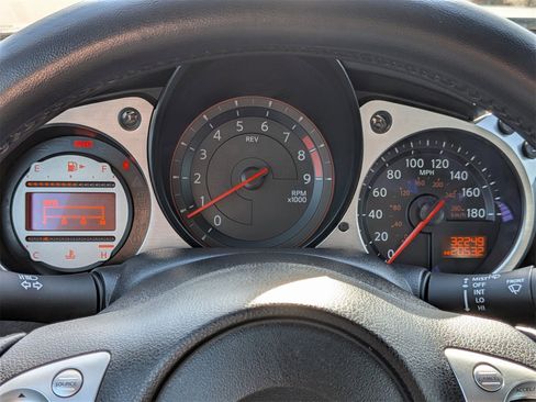 Used 2009 Nissan 370Z Touring w/ Aerodynamics Pkg image 20