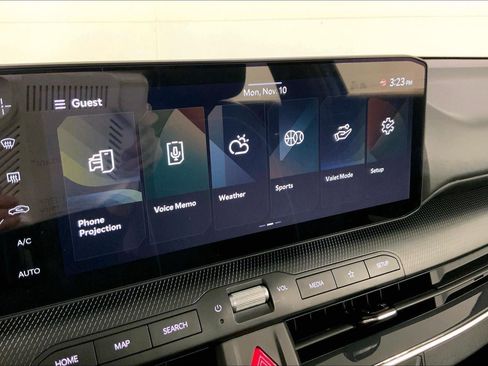 New 2025 Kia K4 GT-Line image 6