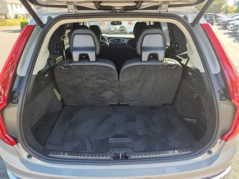 Certified 2024 Volvo XC90 B6 Plus AWD/4WD image 27