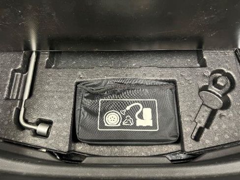 Used 2019 INFINITI Q60 Red Sport 400 w/ Proassist Package RWD image 36