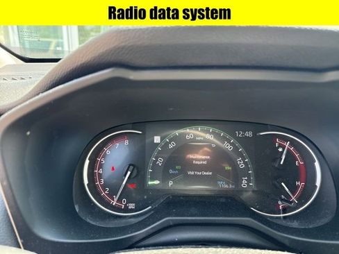 Used 2023 Toyota RAV4 XLE Premium FWD image 12