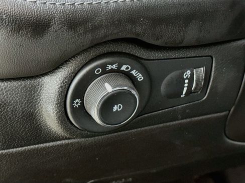 Used 2022 Dodge Durango GT w/ Blacktop Package image 13