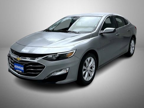 Used 2023 Chevrolet Malibu LT image 1