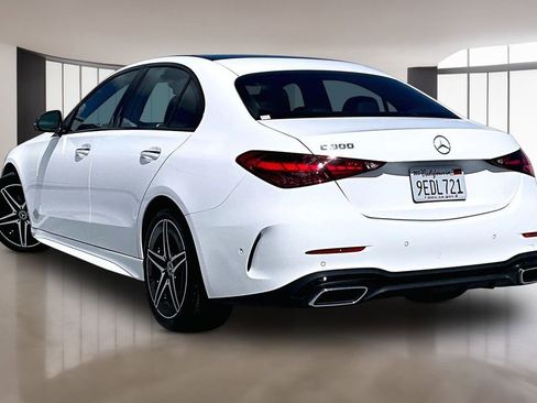 Used 2023 Mercedes-Benz C 300 Sedan image 4