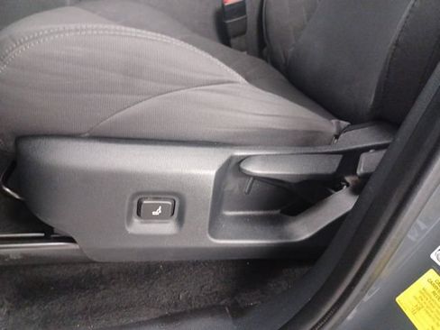 Used 2024 Toyota Tacoma SR5 RWD image 31