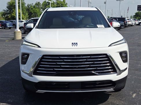 New 2025 Buick Enclave Preferred w/ Power Package image 8