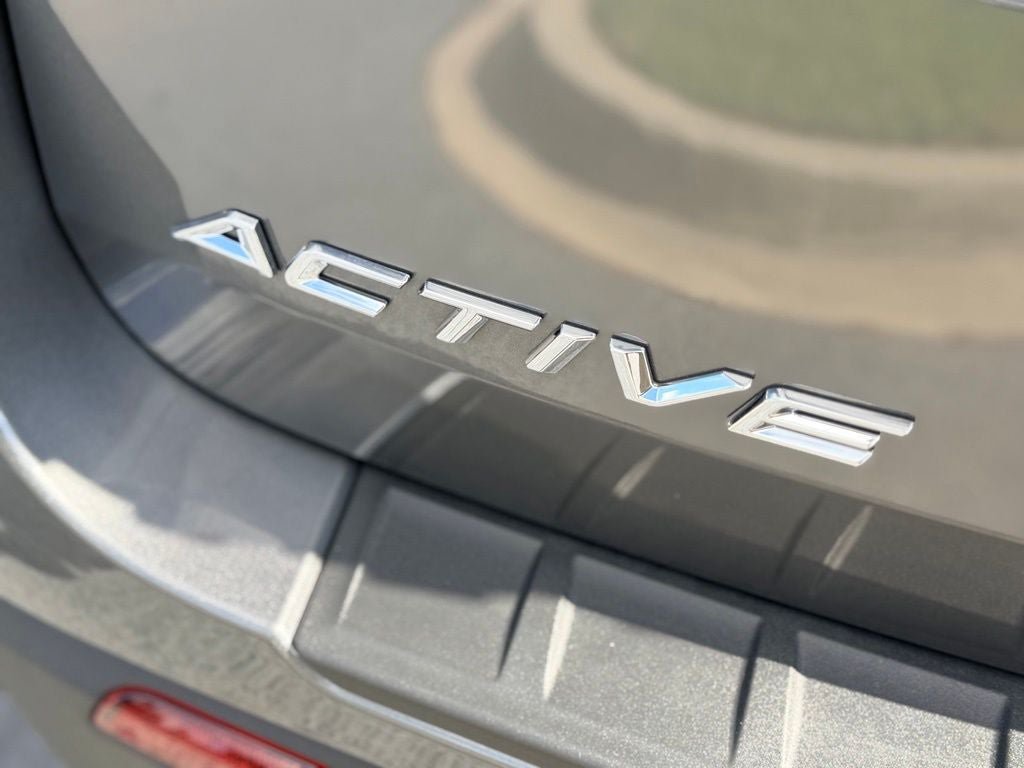 New 2026 Ford Explorer Active RWD image 5