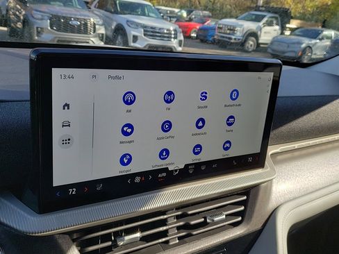 New 2026 Ford Explorer Platinum w/ LUX Leather Package image 24